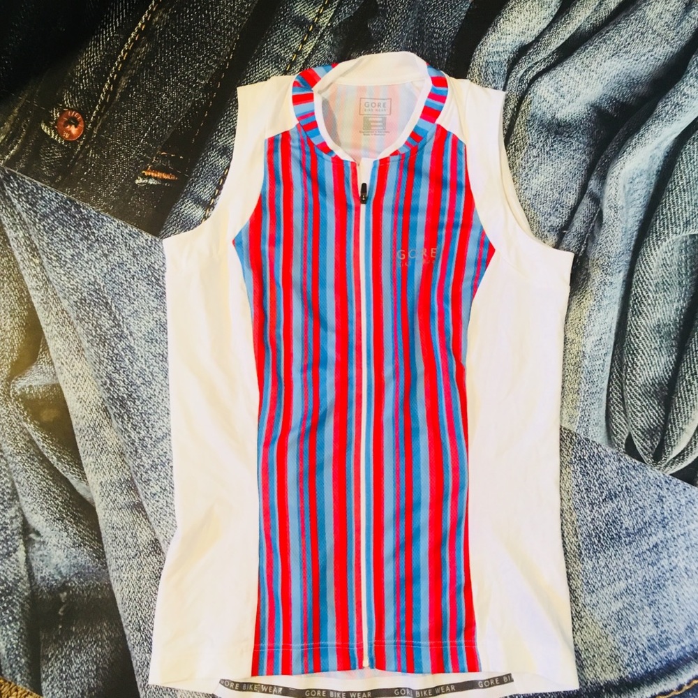 Gore Biking top